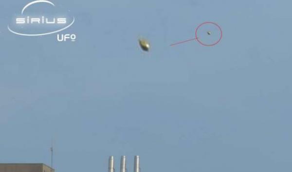 <p><b>3 AYDA REKOR ARTI</b></p>    Trkiye'de son 10 yldr yaplan ihbar ve gzlemlerdeki art oran her yl ortalama %15 civarndayken, 2012 ylnda yaplan gzlem ve ihbar says dier yllara gore % 35, 2013 ylnda % 45 art gstermiti. Bu art 2014 ylnda ise ilk defa %60 a ykselmitir.    <p>Bu durum tm dier dnya lkeleri iin de benzer artlar gstermektedir ve dnya genelinde yaplan UFO gzlemlerinde ok ciddi artlar saptanmaktadr?</p>