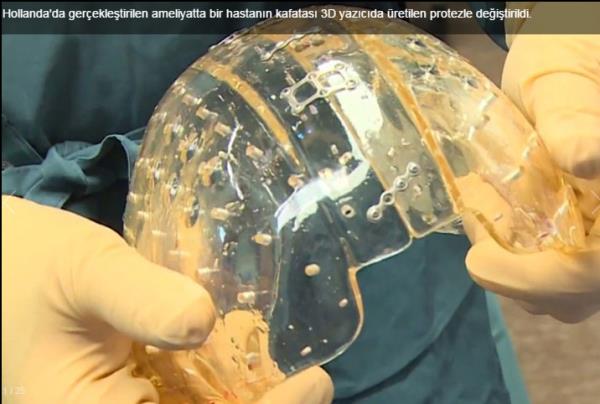 Bilim ve teknoloji dnyasnda 2014 ylnda uzay keifleri alannda birok ilke imza atlrken, 3D yazc ve yapay zeka nemli gelimelere tank oldu. Teknoloji dnyas ise siber saldrlar ve byk satn almlarla megul oldu.