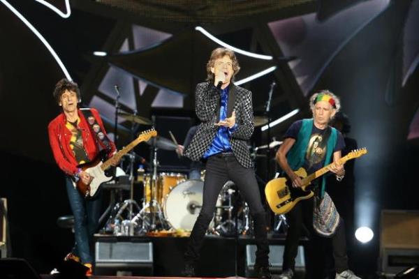 <br><b>19 Rolling Stones</b></br>  47 milyon dolar