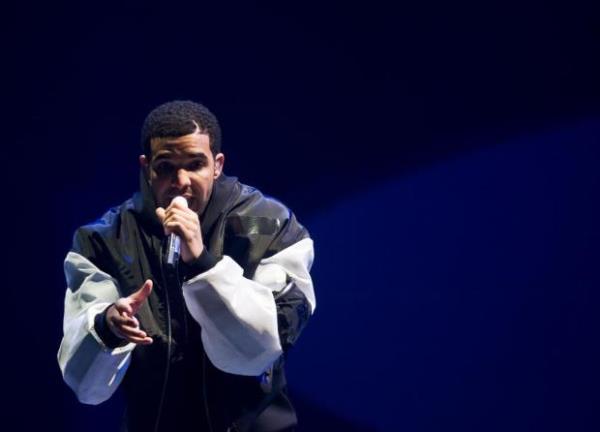 <br><b>30 Drake</b></br>  33 milyon dolar