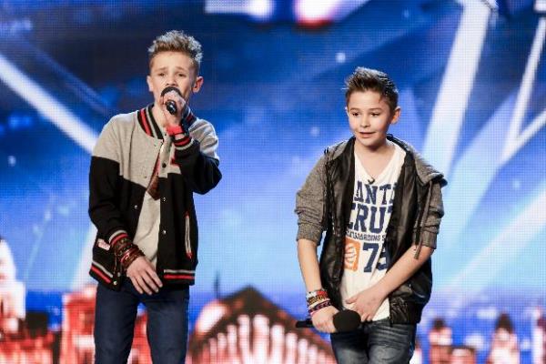 Bars & Melody - Simon Cowell's Golden Buzzer act | Britain's Got Talent 2014 - Britain's Got Talent