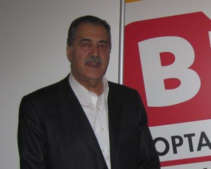 <br><b>18 Mustafa Latif Topba</b></br>  2014 Serveti: 1 milyar 300 milyon dolar