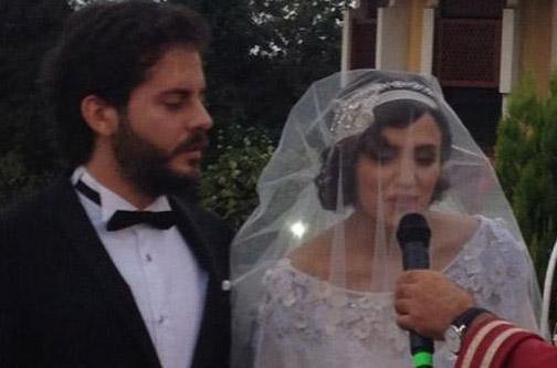 Nehir Erdoan ve Ahmet Sesigrgil