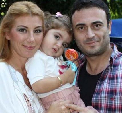 ift "yola devam" karar ald. Ancak iler yine beklendii gibi gitmedi ve Kutsi ile Sinem Bayraktutar yollarn ayrmaya karar verdi.