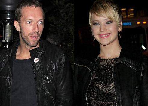 Ksa bir sre Chris Martin ile birlikte oldu. Ancak bu iliki de uzun srmedi.