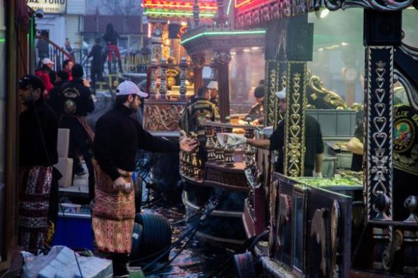 Ve balk... Rhtmdaki restoranlardan, taptaze.