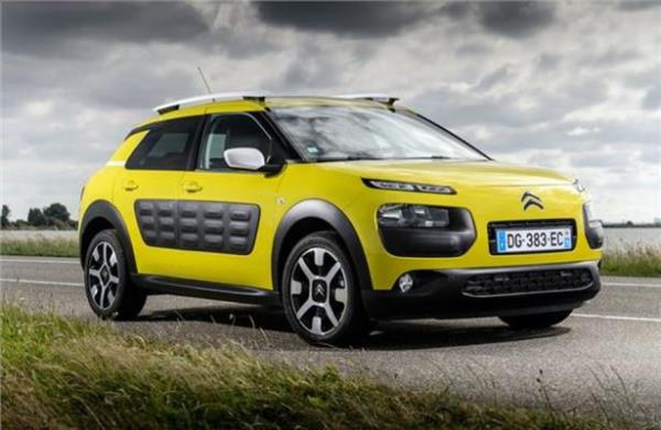 Ayrca tm otomobiller iin snrsz tutar ve vadede yzde 0,69 faizlik kredi seenei sunuluyor.