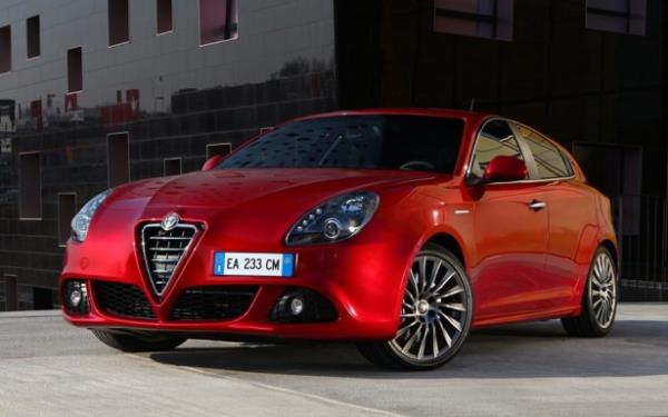 Aralk ay kampanyasnda, Alfa Romeo Giulietta 3 eit taksitte deme ve 4.000 TL takas indirimi frsatyla sunuluyor. Alfa Romeo mterileri, yeni Giulietta iin 2014, 2015 ve 2016'nn Aralk aylarnda denecek 25.365 TL'lik 3 eit taksitli deme frsatndan yararlanyor.