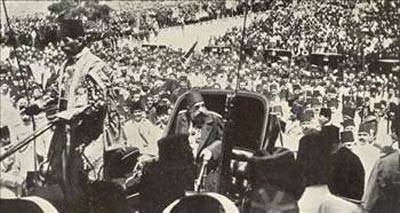 Zaro Aa 1777`de Bitlis`in Mutki ilesinin Meydan kynde domu; 1934`te stanbul`da lm..