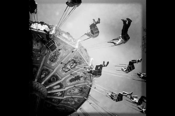 Meksika'nn bakenti Meksiko'da atlkarncaya binen ocuklar.   <br>Photo: @ADRIANAZEHBRAUSKAS</br>