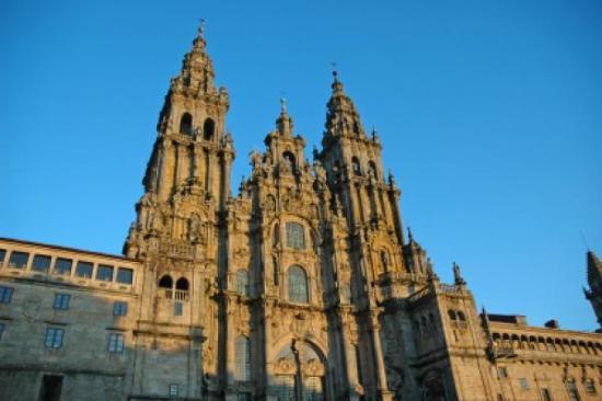 22.spanya : 1 litre benzinin ortalama fiyat 1.88 dolar  1 litre benzin iin gnlk cretten ayrlan pay yzde 2.28