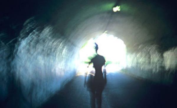 Hipoterminin beynin oksijen ihtiyacn azaltarak ve hcre dzeyindeki lm srecini durdurarak beyni koruduuna iaret eden Becker, "Yine de snrlar var.