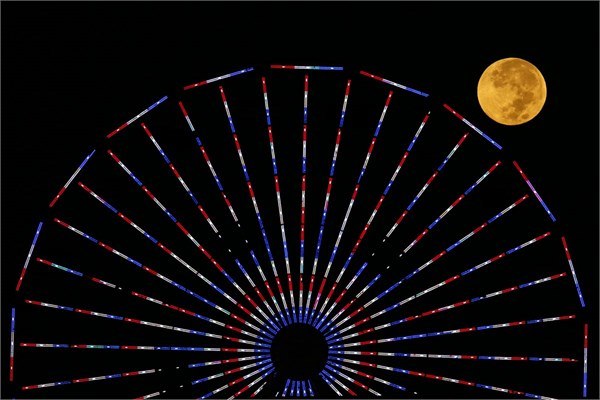 <br><b>Kaliforniya</b></br>  8 Ekim 2014