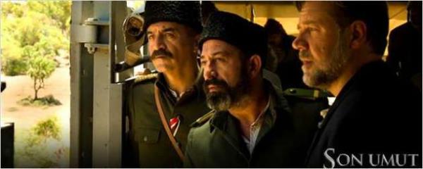 Avusturalyal bir ifti olan Connor,  olunu da anakkale Sava'na gndermitir. anakkale Sava'nn ardndan Trkiye'ye gelen Connor'n tek hedefi uzun sredir haber alamad oullarnn izini bulabilmektir. Connor'n stanbul'da balayp anakkale'ye ve oradan da lkenin eitli yerlerine uzanan bu aray yolculuunda en byk destekileri Trk subaylar Hasan ve Cemal olacaktr.