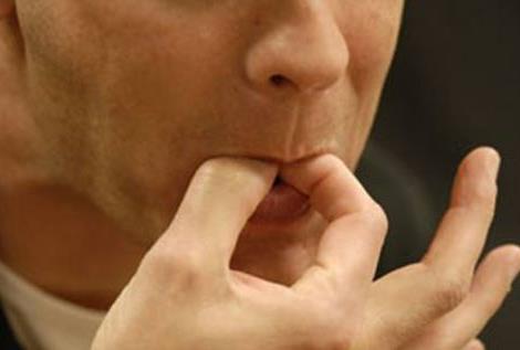 Islk almak halk arasnda ho karlanmaz eytan arma olarak yorumlanr.