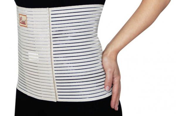 <p><b>Korse takmal mym?</b></p>  Korseler akut arl durumlarda yararl olabilir. Birka gnden fazla kullanlmas nerilmez. Kronik arlarda uzun sre korse kullanm bel ve karn kaslarn zayflatarak daha da zararl olabilir. Oysa bel ft olanlarda bel ve karn kaslarnn gl tutulmasnn diske binen ykleri azaltaca kabul edilmektedir. Korse kullanmnn fayda ve zararlarna ilikin bilimsel veriler yetersizdir.