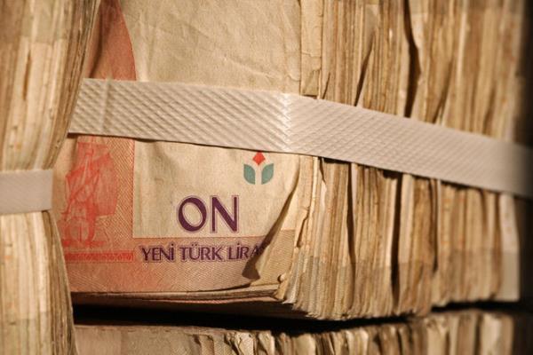 Mhendis-Doktor-Kd.Bv. AYM karar sonras 30 yl zeri her yl denecek ikramiye: 2.587 TL