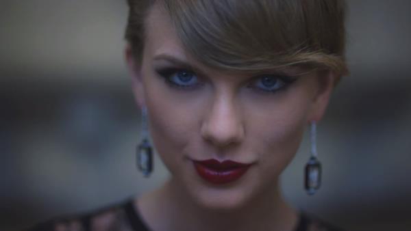 2. "Blank Space" - Taylor Swift