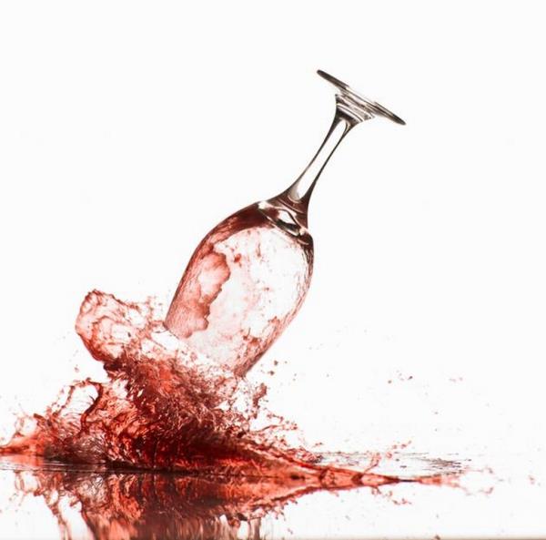 <P><B>2- Alkol almamak</B></P>    Alkol a��z, bo�az, g�rtlak, yemek borusu, karaci�er, kal�n ba��rsak, pankreas ve meme kanserinin bilinen sebeplerindendir.