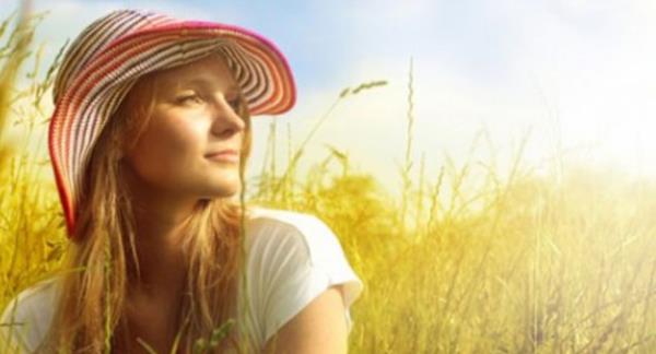 <P><B>3- Radyasyondan uzak durmak</B></P>  G�ne� �����na yani 'ultraviyole B' ���nlar�na uzun s�re maruz kalmak, deri kanserine yol a�maktad�r.