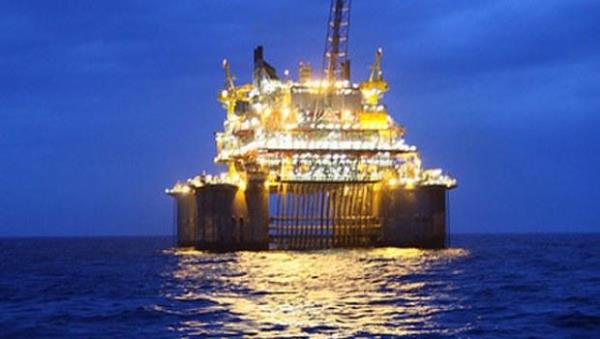 <br><b>10) Royal Dutch Shell</b></br>  in ve Rusya'daki petrol sahalarna yatrmla irket en bykler listesinde yer almaya devam ediyor.