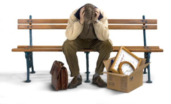 BAARISIZ NSANLAR  <br>4- Her gn TV seyrederler.</br>