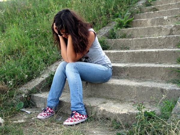 BAARISIZ NSANLAR  <br>13- Her eyi bildiklerini sanrlar.</br>