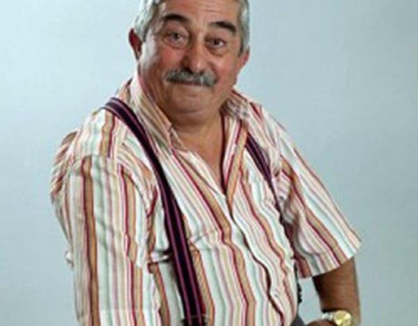 Tosun Paa filminde canlandrd `Kk Enite` Bekir karakteriyle nlenen Tuncay Grel