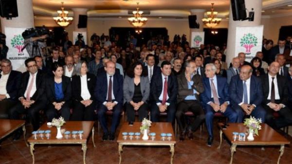 22 Nisan ? BDP Milletvekilleri HDP'ye geti