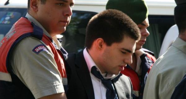 10 Ekim ? Cem Garipolu intihar etti