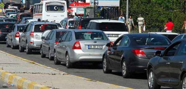 <p>Trafik Cezalar -Emniyet kemeri takmama </p>    2014: 80 TL   <br>2015: 88 TL </br>