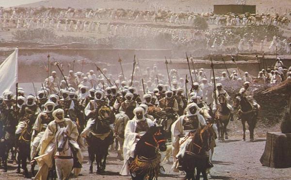 Mrikler buna ramen, Mslmanlar Mekke'ye almamak iin karar almlardr. Zlhleyfe mevkiinde ihrama giren ve umre iin niyet eden Mslmanlara, Hz Muhammed kan dklmesin diye Mekkelilerle anlama yapacaklarn sylemitir. Hubeydiye antlamas ad verilen antlamann baz maddeleri yledir.