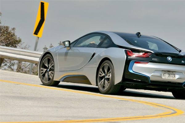 10. BMW i8