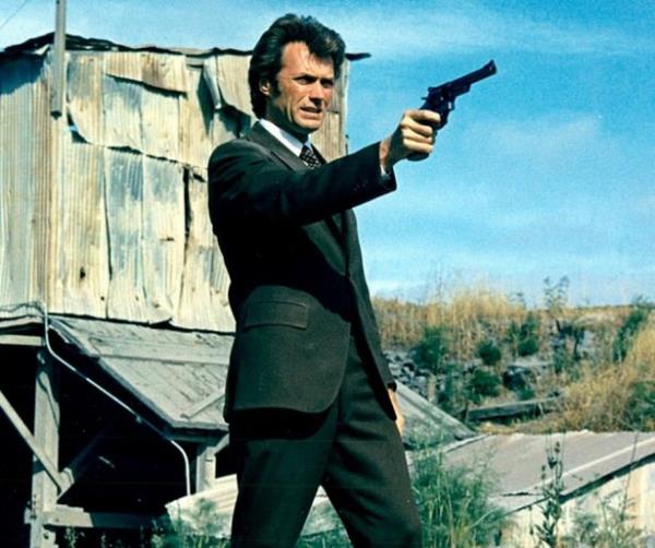 <br><b>DIRTY HARRY</b></br>  Aktr: Clint Eastwood  <br>Film: The Dirty Harry series (1971-1988)</br>