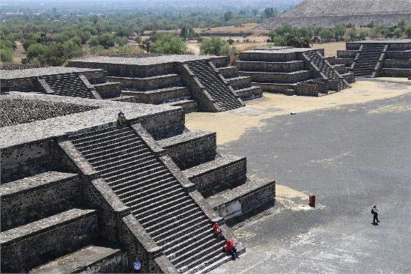 23. Teotihuakan Dnya Miras Sit Alan