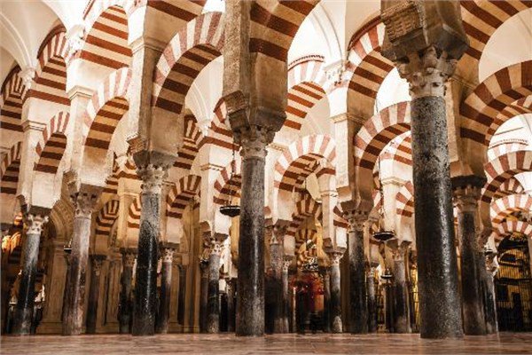 4. Kurtuba Camii, spanya