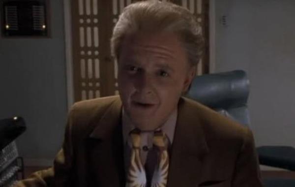 Ne bekliyorduk? Marty 2015 ylnda kendi yal halini grme ansna sahip olmutu. Peki Marty McFly`a hayat veren Michael J. Fox`un yall bu fotoraftakine ne kadar benziyor?