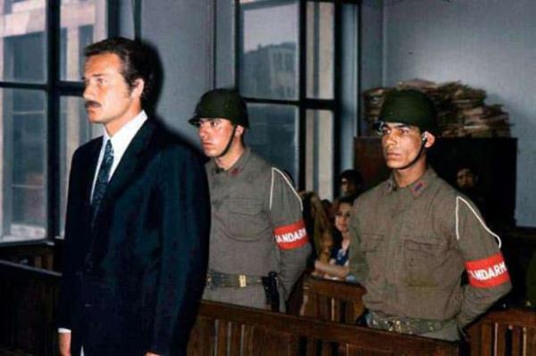 <br><b>Kuzey Varg�n</b></br>  1968 y�l�nda bir kavga s�ras�nda kendisine kafa atan Salih G�ney'i b��aklayan akt�r Kuzey Varg�n, 1973 y�l�na kadar hapiste kald�. O y�l ��kar�lan genel afla �zg�rl���ne kavu�tu.