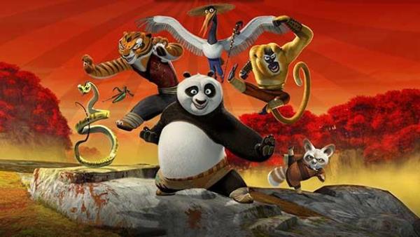 <p><b>Kung Fu Panda 3 - 23 Aralk</b></p>  Tombul olduu kadar, sevimli de olan ejder savamz Po, ilk filmde kung-fu ustas olmak iin kt yolda eski bir dman ile yzlemiti. kinci filmde ise barutlu silahlarn icad ile bozulan mertlikten nasibini alm ama bir ekilde sorunlar tatlya balanmt. Po'nun bu seferki macerasn drt gzle merak ediyoruz.