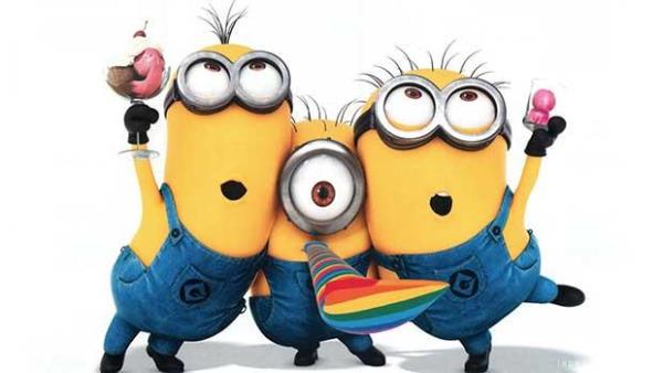 <p><b>Minions - 10 Haziran 2015</b></p>  lgn Hrsz 1 ve 2 filmlerini bilmeyen yoktur. Yan karakterler olan sevimli Minionlar, filmi ok poplerletirmi olmallar ki ba kahraman Gru'dan daha ok tutuldular. Tek hcreli canllar olarak hayatlarna balayan Minionlar, alar boyu evrimleerek, ustalarnn kt oyunlarna alet olmulardr. T-Rex'ten Napolleon'a kadar birok ustasn hata sonucu ldren yaratklarmz, hizmet edecek kimseyi bulamadklar iin derin bir depresyona derler. Ancak Kevin isimli kahramanmzn bir plan vardr. Antarktika?dan yola karak 1960'l yllarn New York'una ular. Potansiyel usta olarak bulduklar Scarlet Overkill'i dnyann ilk Sper Kts yapmaya karar verirler.