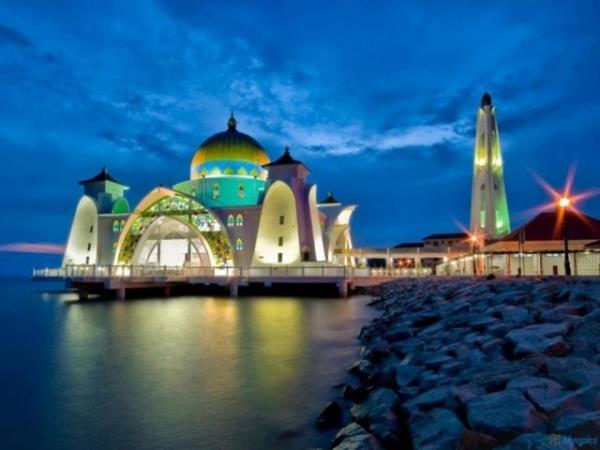 Malacca Straits Camii - Malezya
