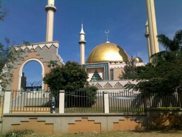 Tasarmlaryla artyorlar...