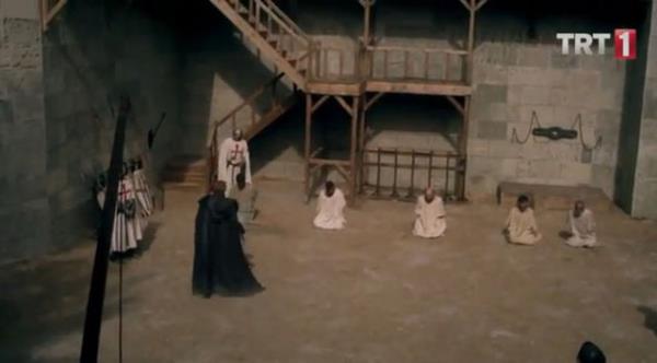 TRT1?de yaynlanan ?Dirili Erturul? dizisine, kafa kesme grntleri nedeniyle RTK?ten uyar cezas geldi.