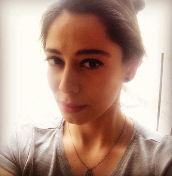 MERVE SEV  <br>Gnaydnn. Aydnlk gnleriniz olsun</br>