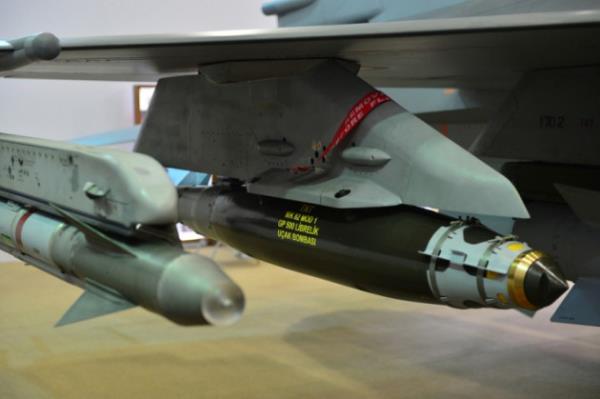 T�rkiye'nin bir taarruz helikopteri ihtiyac� oldu�unda ilk bakt�klar� �eyin TSK'n�n ihtiya�lar� oldu�una dikkati �eken Bilgi, �unlar� kaydetti: