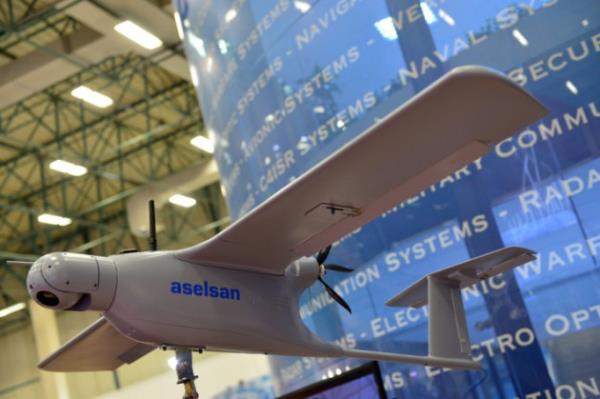 Bunun haricinde Roketsan taraf�ndan �retilen ve "Cirit" ad� verilen lazer g�d�ml� 70 milimetrelik roketler oldu�unu belirten Bilgi, ayn� roketlerin g�d�ms�zlerinin de bulundu�unu kaydetti.