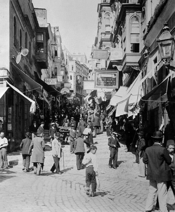 Yksek kaldrm Caddesi