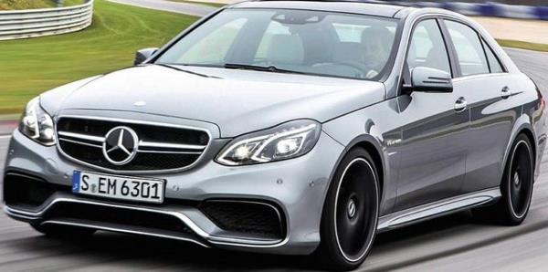 Radar bazl arpma uyar sisteminin (collision prevention assist) standart donanmda yer ald yeni E 180'in 1.6 litrelik motoru 250 NM tork retiyor.