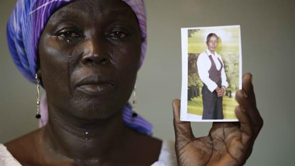 <p><b>Ka��r�lan Nijeryal� k�z ��renciler</b></p>    Boko Haram'�n Nijerya'da y�zlerce k�z ��renciyi ka��rd��� a��klanm��t�. Nisan ay�nda ger�ekle�en olay d�nyay� etkilemi�tir. Ancak aradan ge�en zamana kar��n k�zlar�n bir�o�unun izine rastlanmad�.