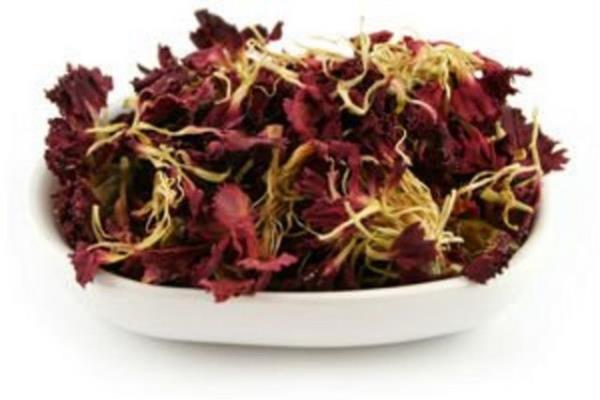 Aralarda 2-3 kez 5-10 dakika taze karanfil ineyin.